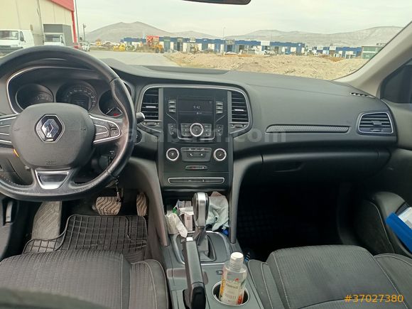 2017 MODEL RENAULT MEGANE TOUCH OTOMATİK
