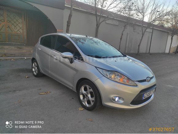 Sahibinden Ford Fiesta 1.4 TDCi Titanium 2011 Model