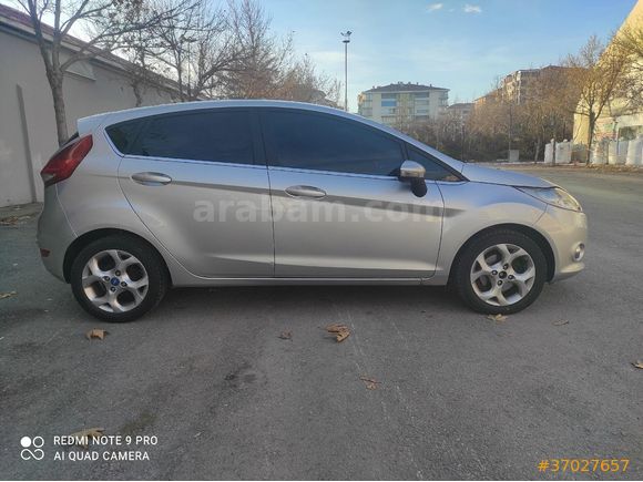 Sahibinden Ford Fiesta 1.4 TDCi Titanium 2011 Model