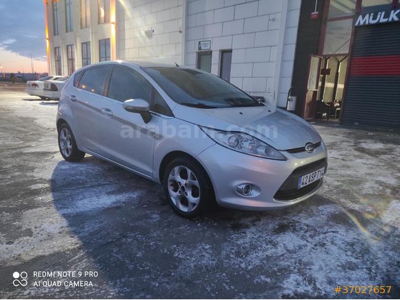 Sahibinden Ford Fiesta 1.4 TDCi Titanium 2011 Model