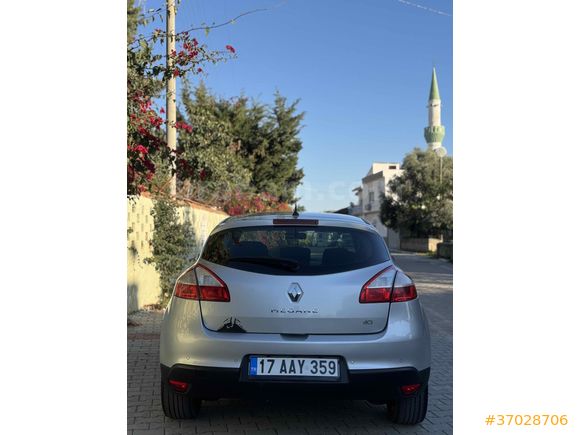 Sahibinden Renault Megane 1.5 dCi Touch 2013 Model 