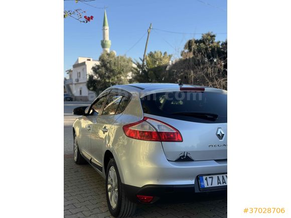 Sahibinden Renault Megane 1.5 dCi Touch 2013 Model 