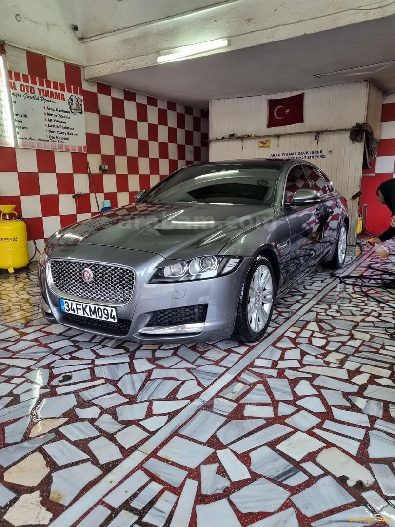 Sahibinden Jaguar XF 2.0 D Portfolio Plus 2015 Model Antalya 200.000 km Füme 2