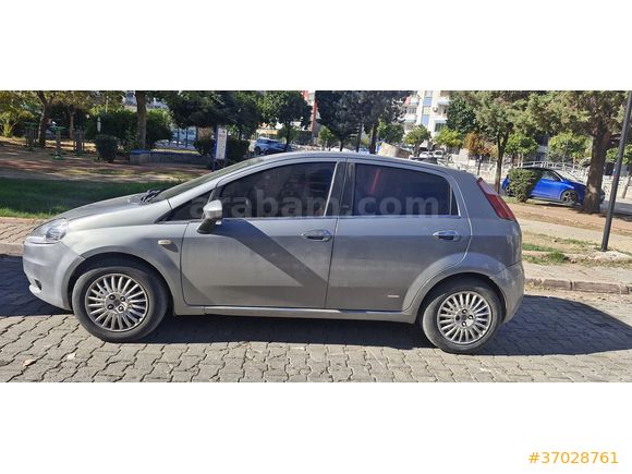 Sahibinden Fiat Punto Grande 1.4 Starjet Dynamic 2006 Model  340.052 km Gri (metalik)