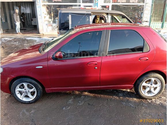 Sahibinden Fiat Palio 1.4 Fire Dynamic Sole 2010 Model  207 km Bordo