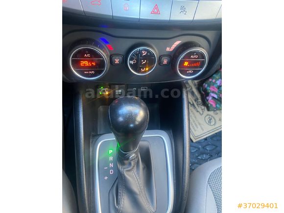Sahibinden Fiat Egea Otomatik 1.6 E-Torq Lounge Plus 2019 Model