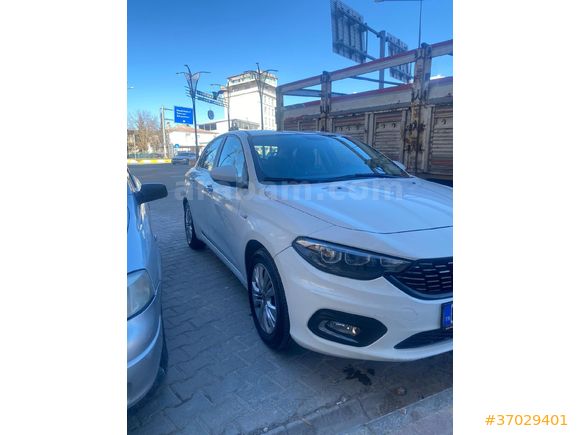 Sahibinden Fiat Egea Otomatik 1.6 E-Torq Lounge Plus 2019 Model