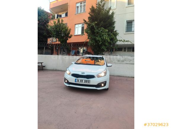 Sahibinden Kia Ceed 1.6 CRDi Comfort 2015 Model