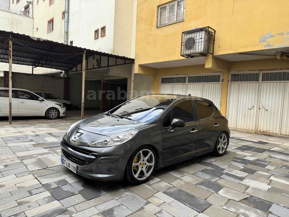 Sahibinden Peugeot 207 1.4 HDi Trendy 2006 Model 