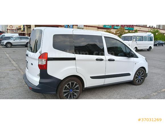 Sahibinden Ford Transit Courier 1.5 TDCi Deluxe 2021 Model  131.000 km Beyaz