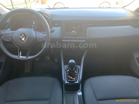 Sahibinden Renault Clio 1.0 SCe Joy 2023 Model 