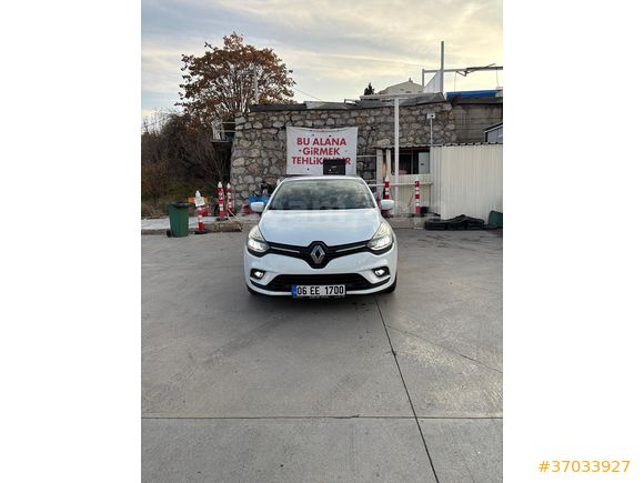 2.Sahibinden Renault Clio 1.5 dCi Icon (Carplay, Android Auto, Ön Park Sensörü)