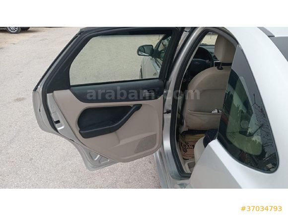 Sahibinden Ford Focus 1.6 Trend 2006 Model