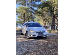 Sahibinden Opel Insignia 2.0 CDTI Edition Elegance 2013 Model  256.000 km Beyaz