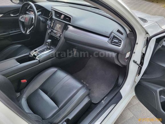 Sahibinden Honda Civic 1.6 i-VTEC Executive 2018 Model  122.000 km Beyaz