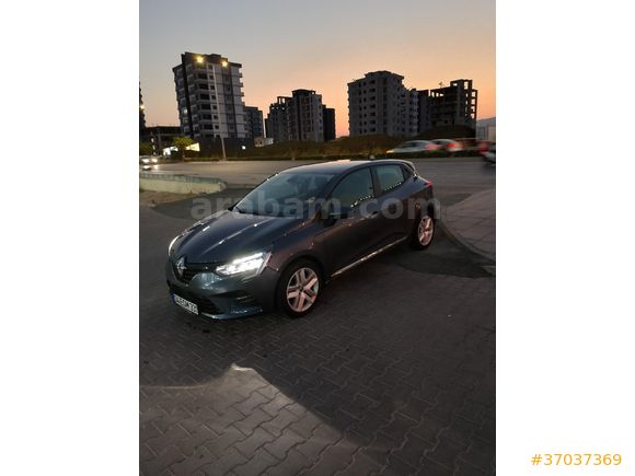 Sahibinden Renault Clio 1.0 TCe Touch 2021 Model Mersin