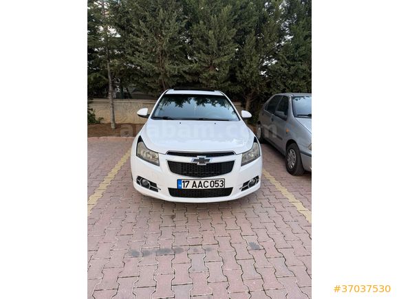 Sahibinden Chevrolet Cruze 1.6 Design Edition Plus 2012 Model Konya 196.000 km Beyaz