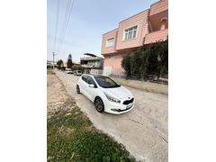 Sahibinden Kia Ceed 1.6 CRDi Premium 2015 Model  136.000 km Beyaz