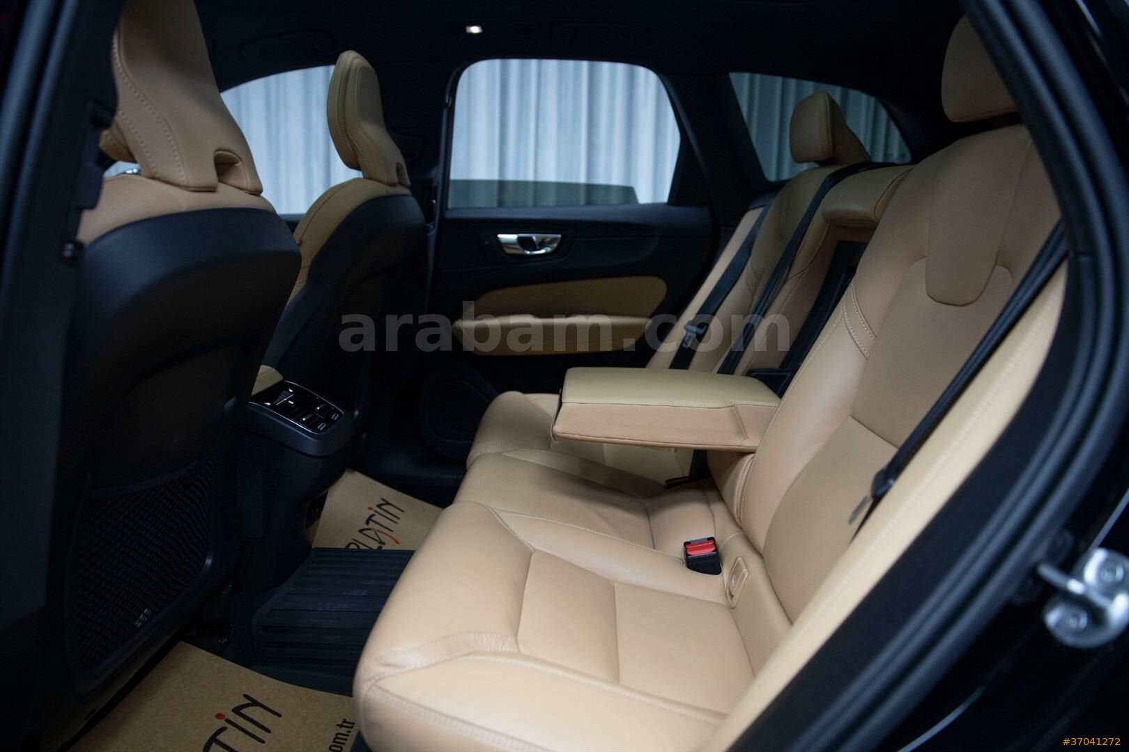 BAYİ 2024 XC 60 B5 P. DARK SOGUTMA_360K._HARMAN_8.250KM 5