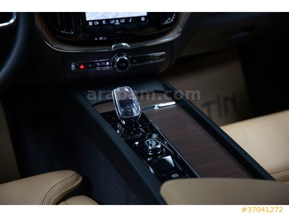 BAYİ 2024 XC 60 B5 P. DARK SOGUTMA_360K._HARMAN_8.250KM