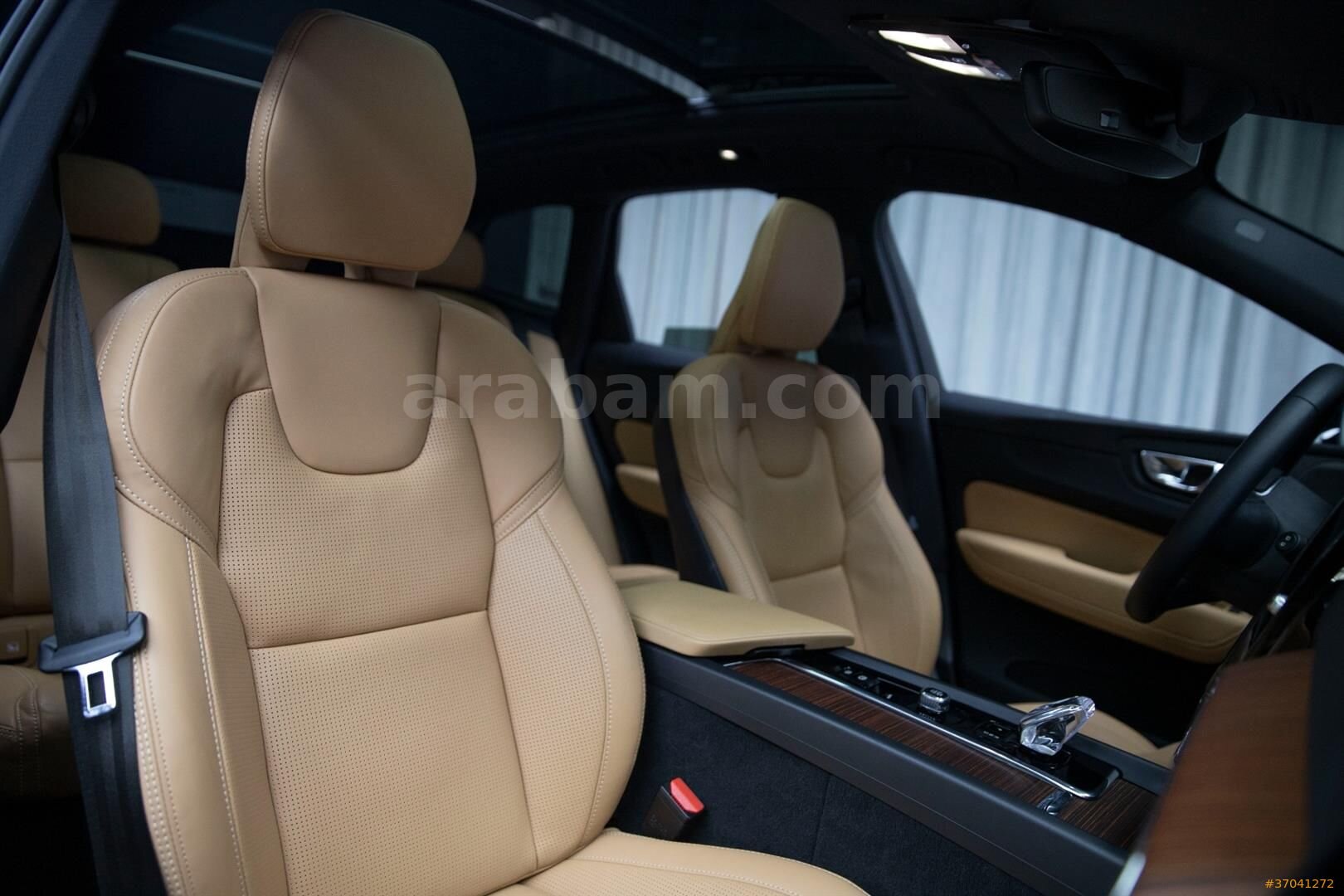 BAYİ 2024 XC 60 B5 P. DARK SOGUTMA_360K._HARMAN_8.250KM 6