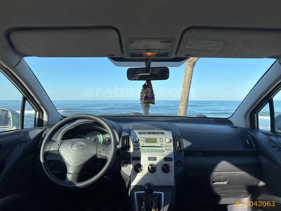 Sahibinden Toyota Corolla 1.6 Verso 2004 Model