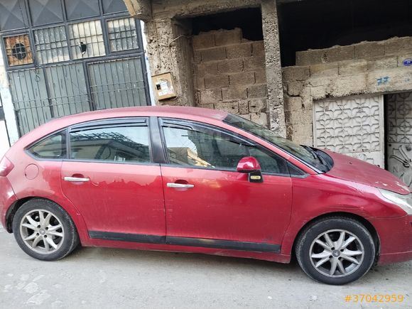 Sahibinden Citroen C4 1.6 SX 2007 Model  256.000 km Bordo