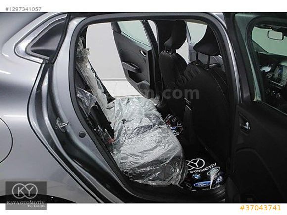 KAYA OTOMOTİV'DEN CLIO 1.0 TCE EVOLUTİON GSR 2 HATASIZ-BOYASIZ