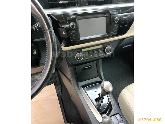 Sahibinden Toyota Corolla 1.4 D-4D Touch 2015 Model Adana