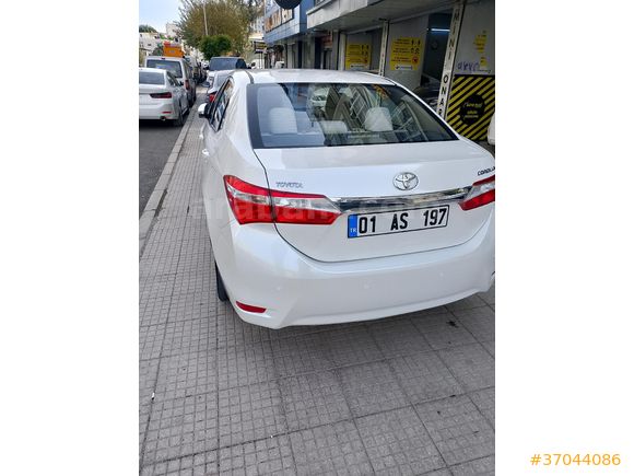 Sahibinden Toyota Corolla 1.4 D-4D Touch 2015 Model Adana