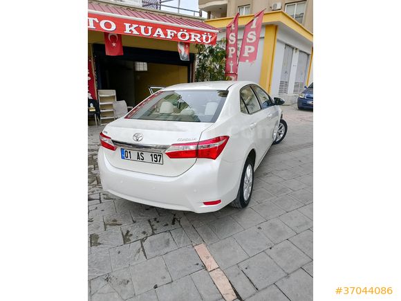 Sahibinden Toyota Corolla 1.4 D-4D Touch 2015 Model Adana