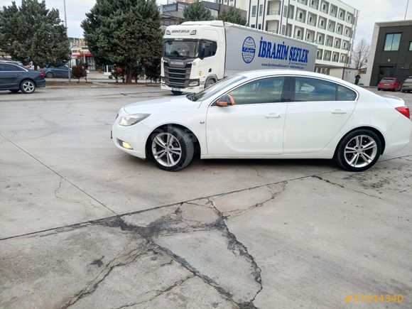 Sahibinden Opel Insignia 1.4 T Edition Elegance 2013 Model