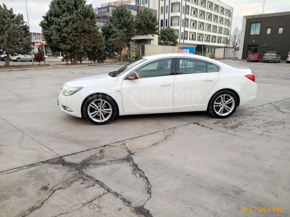 Sahibinden Opel Insignia 1.4 T Edition Elegance 2013 Model