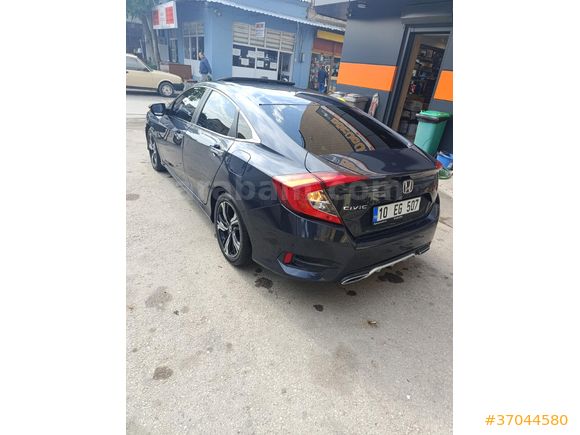 Sahibinden Honda Civic 1.6 i-VTEC Eco Executive 2020 Model