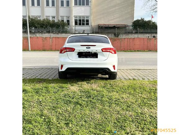 Sahibinden Ford Focus 1.5 TDCi Titanium 2020 Model 