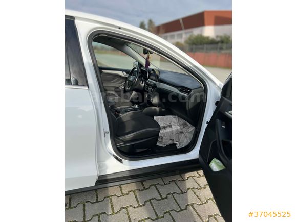 Sahibinden Ford Focus 1.5 TDCi Titanium 2020 Model 