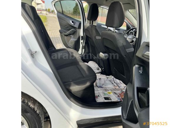 Sahibinden Ford Focus 1.5 TDCi Titanium 2020 Model 