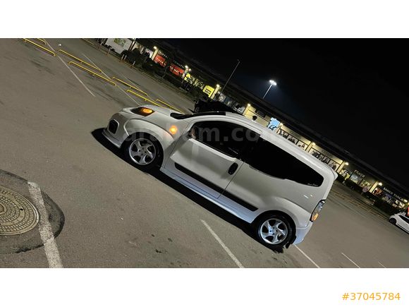 Sahibinden Fiat Fiorino Cargo 1.4 Fire Active 2008 Model  300.000 km Beyaz