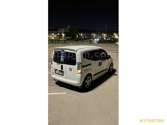 Sahibinden Fiat Fiorino Cargo 1.4 Fire Active 2008 Model  300.000 km Beyaz