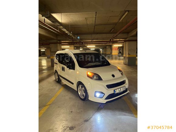 Sahibinden Fiat Fiorino Cargo 1.4 Fire Active 2008 Model  300.000 km Beyaz