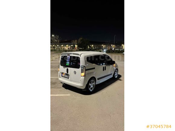Sahibinden Fiat Fiorino Cargo 1.4 Fire Active 2008 Model  300.000 km Beyaz