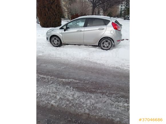 Sahibinden Ford Fiesta 1.6 Titanium 2013 Model