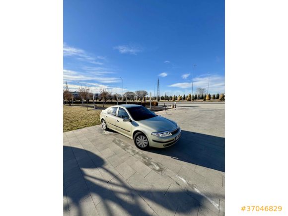Sahibinden Renault Laguna 1.6 Privilege 2005 Model 