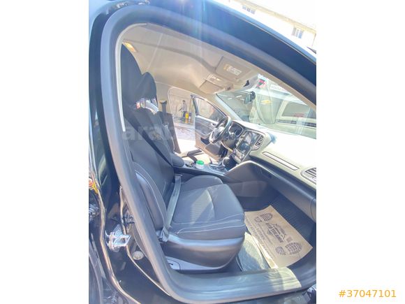 Sahibinden Renault Megane 1.5 Blue DCI Touch 2020 Model 