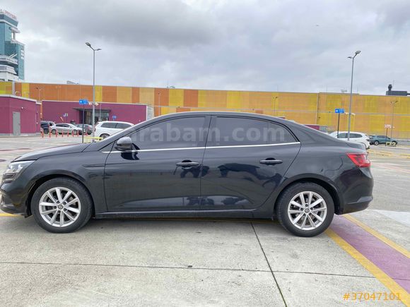 Sahibinden Renault Megane 1.5 Blue DCI Touch 2020 Model 