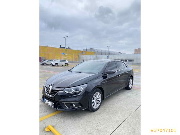 Sahibinden Renault Megane 1.5 Blue DCI Touch 2020 Model 
