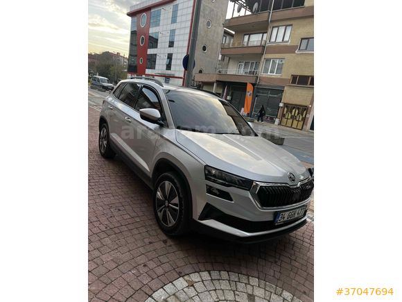Sahibinden Skoda Karoq 1.5 TSI Elite 2022 Model İstanbul 98.000 km Gri