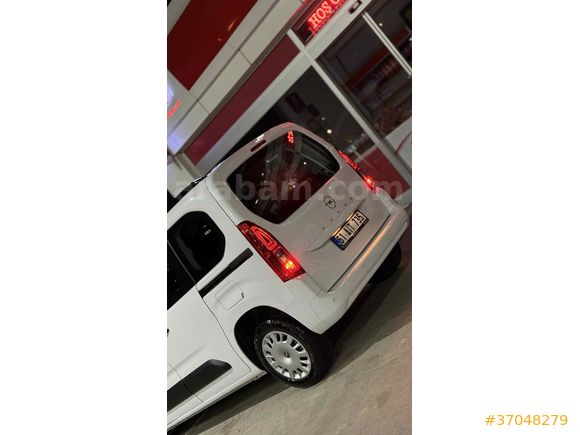 Sahibinden Opel Combo 1.5 CDTI Essential 2025 Model 