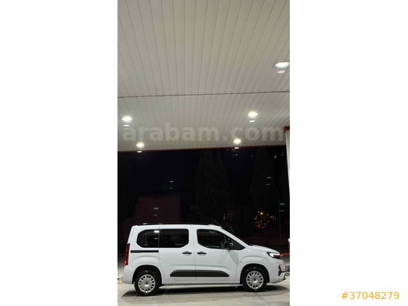 Sahibinden Opel Combo 1.5 CDTI Essential 2025 Model 