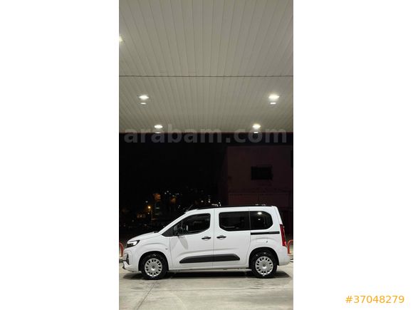 Sahibinden Opel Combo 1.5 CDTI Essential 2025 Model 